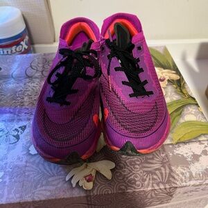 nike zoomx vaporfly next% 2